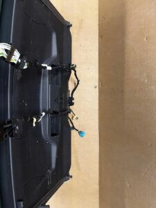 KLAPA TYLNA TYŁ KOMPLETNA PEUGEOT 3008 II P84 KWE