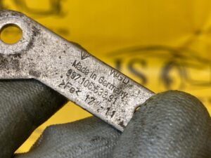 UCHO WSPORNIK MOCOWANIE SILNIKA PORSCHE 911 997