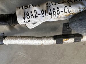 WIĄZKA INSTALACJA ELEKTRYCZNA ZAWIESZENIA TYŁ RANGE ROVER VELAR L560