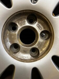 KOŁA FELGI OPONY ZIMOWE AUDI A6 C6 A4 B6 205/60 R16