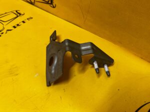 WSPORNIK UCHWYT MOCOWANIE BLACHA MERCEDES C-KLASA W206