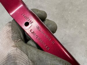 ZAWIAS MASKI POKRYWY SILNIKA PRAWY FORD ESCAPE IV MK4