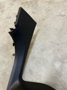 LISTWA OSŁONA POSZYCIE PROGU TYŁ LEWA LEWE RENAULT CAPTUR I PRZEDLIFT