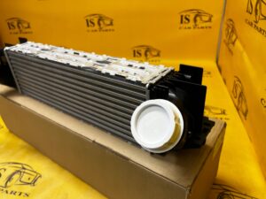 CŁODNICA POWIETRZA INTERCOOLER BMW X3 F25 X4 F26 NOWA OEM