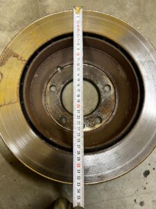 KOMPLET TARCZE HAMULCE ZACISKI PORSCHE CAYENNE 7P5 LIFT 4.2D