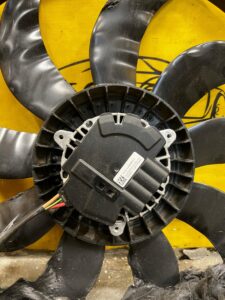 WENTYLATOR CHŁODNICY MERCEDES C-KLASA W206