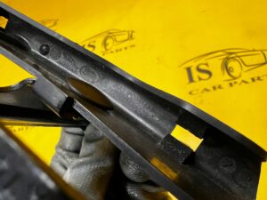 WSPORNIK MOCOWANIE UCHWYT RANGE ROVER VELAR L560