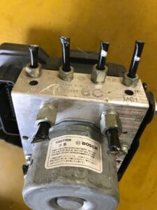 POMPA ABS 476604CB2A NISSAN X-TRAIL T32 2014-