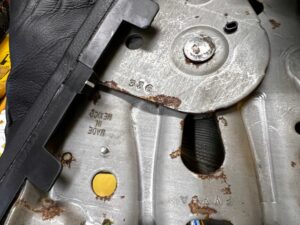 DŹWIGNIA HAMULCA RĘCZNEGO HAMULEC RĘCZNY FORD MUSTANG VI