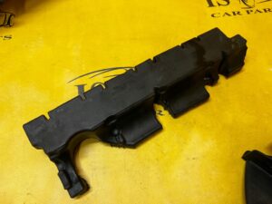 OSŁONA LISTWY WTRYSKOWEJ SILNIKA LAND ROVER DISCOVERY 5 V L462 2.0D 204DTA