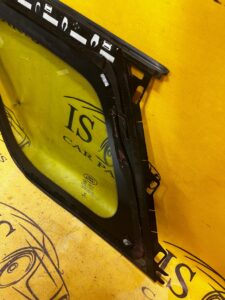 SZYBA KAROSERYJNA PRAWA LR ROVER RANGE ROVER DISCOVERY V L462