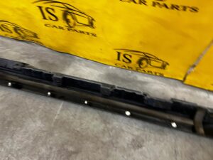 LISTWA NAKŁADKA PROGU PROGOWA PRÓG LEWY LEWA RANGE ROVER VELAR L560