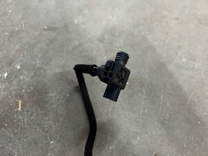 PRZEWÓD RURKA PODCIŚNIENIA SERWA DACIA DUSTER II 2 1.0 TCE