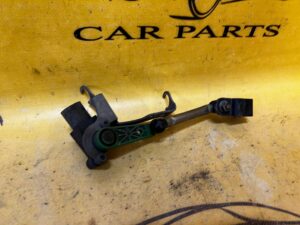 CZUJNIK POZIOMU ŚWIATEŁ PRAWY TYŁ PORSCHE 911 991