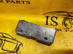 MOCOWANIE BLASZKA BLACHA ZAMKA MASKI POKRYWY PRZÓD RENAULT MEGANE IV