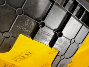 POKRYWA RAMKA SKRZYNKI BEZPIECZNIKÓW RENAULT ESPACE VI