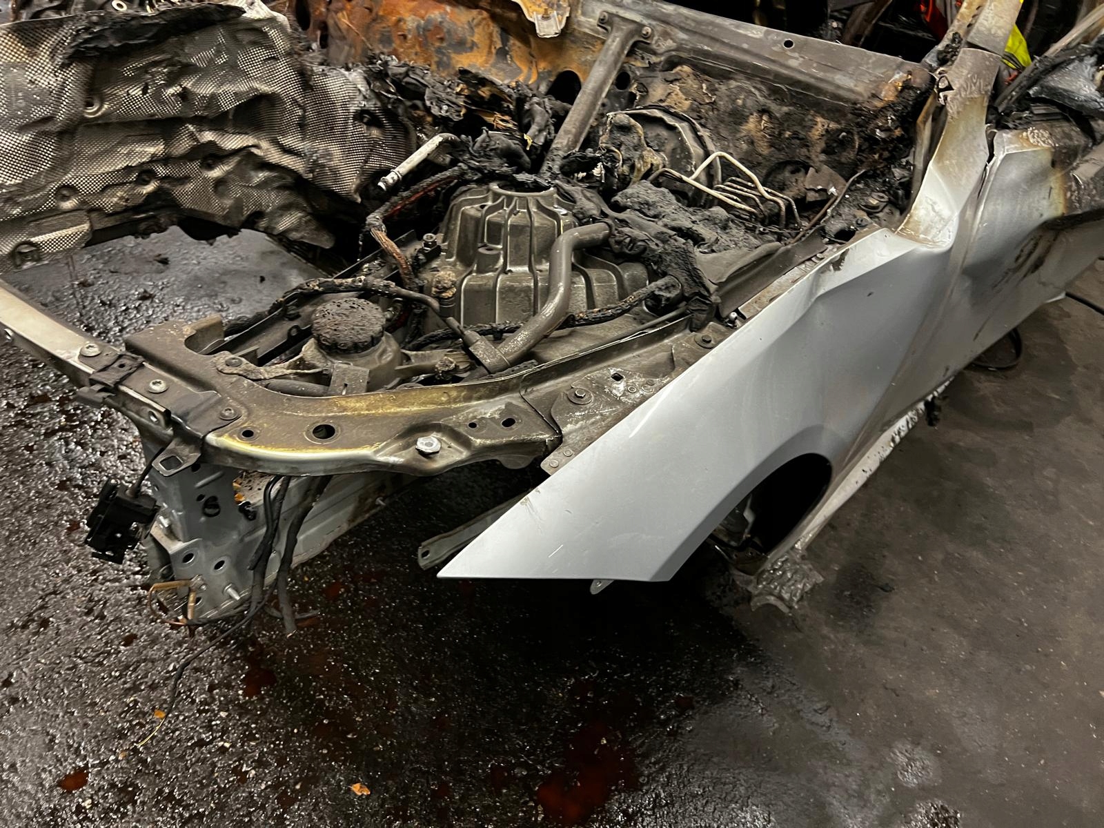LEWY PRZÓD ĆWIARTKA PRZEDNIA PODŁUŻNICA FARTUCH KIELICH MERCEDES C W206