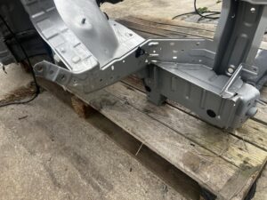 ĆWIARTKA PRAWA PRZÓD PODŁUŻNICA FARTUCH PRÓG LEXUS RX III 450H 2009-2015