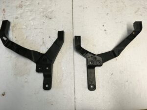 ŚLIZGI LEWY AUDI TT TTS 8S0807329LI