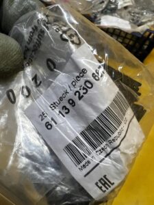 5 X OBUDOWA GNIAZDA 1-BIEG Z WTYCZKĄ PŁASKĄ BMW NOWA OEM