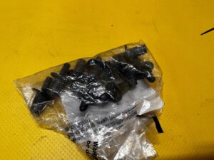 10 X KOŁEK DO NITOWANIA JEDNOSTRONNEGO BMW M6X13,3 NOWY OEM