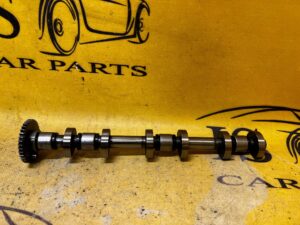 WAŁEK MIMOŚRODOWY SILNIKA B38 BMW F40 MINI