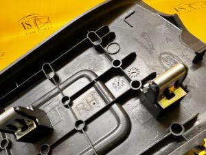 LISTWA PROGOWA PRÓG TYŁ PRAWY PRAWA LAND ROVER DISCOVERY 5 V L462