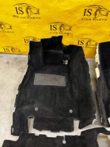 WYKŁADZINA KOMPLETNA PRZÓD TYŁ MERCEDES E-KLASA W213