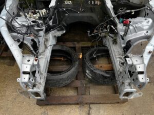 ĆWIARTKA PODŁUŻNICA PRÓG FARTUCH PRAWA PRAWY BMW E71 X6M