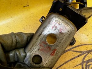 ZAWIASY DRZWI LEWY TYŁ PEUGEOT 508 I RXH LIFT