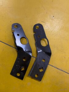 WSPORNIK ROZPÓRKA MOCOWANIE PRZÓD JAGUAR XF X260