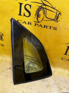 SZYBA KAROSERYJNA BŁOTNIKA TYŁ LEWY RENAULT CAPTUR I PRZEDLIFT 2014R