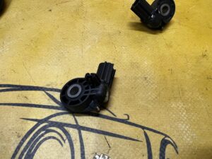 2 X CZUJNIK UDERZENIA UDERZENIOWY FORD FUSION LIFT USA KUGA MK3 ESCAPE MK4