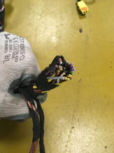 WIĄZKA INSTALACJA BEZPIECZNIKI KABINY INFINITI Q30