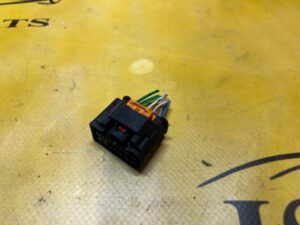 WTYCZKA WTYKA KOSTKA LAMPY REFLEKTORA PRZÓD CITROEN C4 PICASSO II