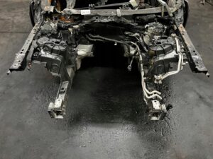 LEWY PRZÓD ĆWIARTKA PODŁUŻNICA FARTUCH PRÓG RANGE ROVER VELAR L560