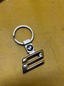 BRELOK BRELOCZEK DO KLUCZY BMW SERII 2 NOWY OEM