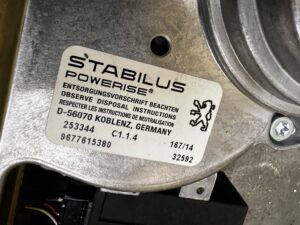 KOMPLET MECHANIZM KLAPY ELEKTRYCZNEJ BAGAŻNIKA PEUGEOT 508 I LIFT KOMBI SW