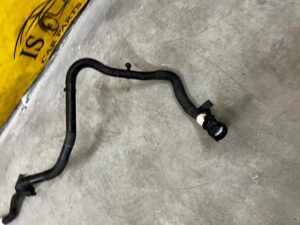 WĄŻ PRZEWÓD RURA RURKA WODY WODNA TESLA MODEL 3 PRZEDLIFT RWD