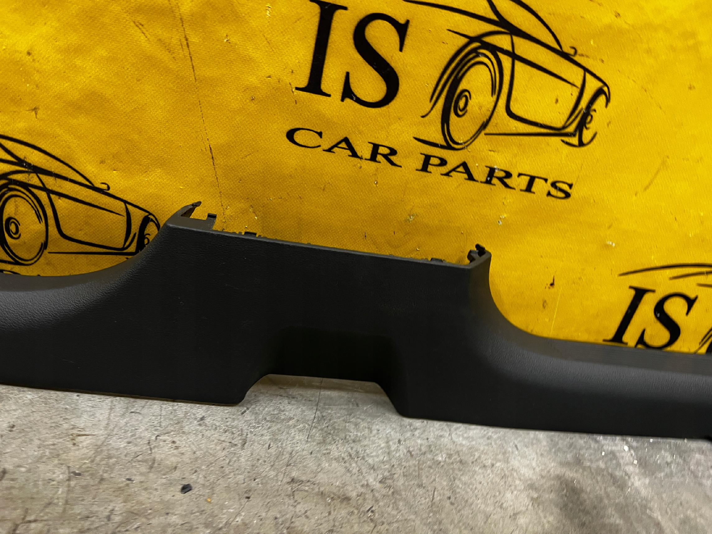 OSŁONA NAKŁADKA PROGU PRAWA VOLKSWAGEN T-ROC