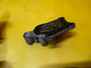 ŁAPA WSPORNIK MOCOWANIE SILNIKA RENAULT 0.9 TCE