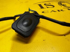 MIKROSTYK PRZYCISK OTWIERANIA KLAPY TYŁ WIĄZKA RANGE ROVER VELAR L560