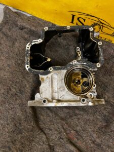 KARTER MISKA MISA OLEJU OLEJOWA RENAULT 0.9 TCE H4BB408