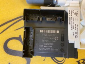 SILNICZEK MECHANIZM SZYBY PORSCHE 987 CAYMAN PRAWY