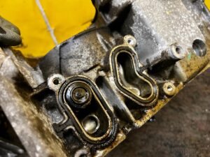 KARTER MISKA MISA OLEJU OLEJOWA RENAULT 0.9 TCE H4BB408