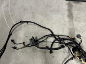 INSTALACJA WIĄZKA KOMORY SILNIKA RENAULT CAPTUR I PRZEDLIFT 0.9 TCE