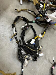 WIĄZKA INSTALACJA WNĘTRZA PODŁOGI LEXUS RX 450H III 3 AL10