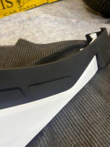 BŁOTNIK LISTWA SIERP PRAWY PRZÓD HYUNDAI TUCSON IV KOLOR PYW