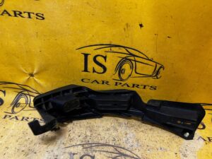 MOCOWANIE ŚLIZG ZDERZAKA TYŁ PRAWY PORSCHE CAYENNE II 7P5