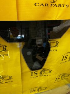 SZYBA CZOŁOWA GRZANA SENSOR FORD FIESTA MK8 20R